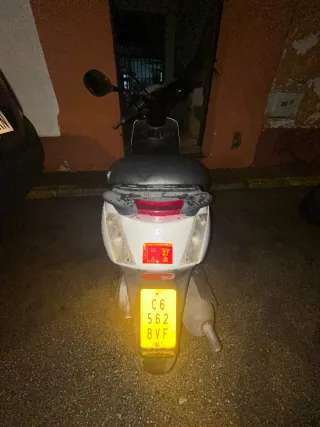 Piaggio Zip 2T Aire Automática Blanca