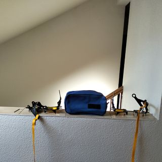 Crampones 10 puntas de correa