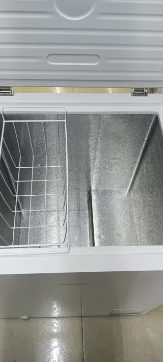 Congelador horizontal Benavent 85 x 64 x 55 cm