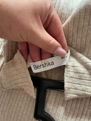 Vestido largo beige de canalé sin mangas