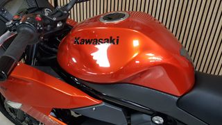 KAWASAKI ER 6F