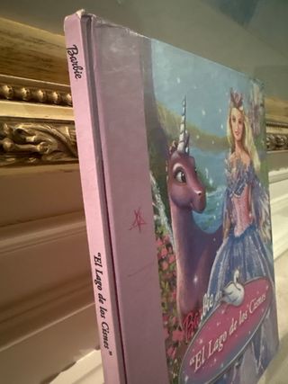 Libro barbie en el lago de los cisnes