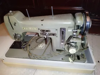 Máquina de coser Wertheim