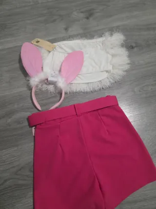 Disfraz conejita rosa y blanco