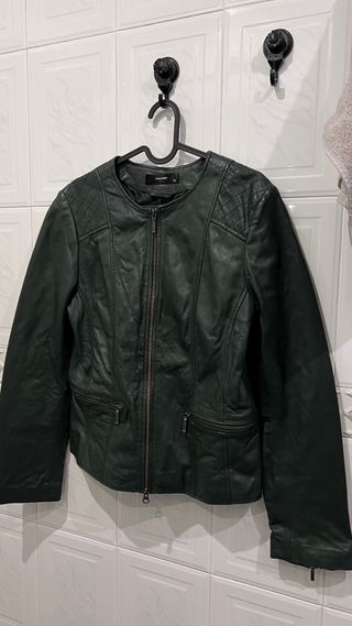 Chaqueta de cuero verde (mujer)