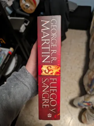 Fuego y Sangre (Canción de hielo y fuego): 300 ...