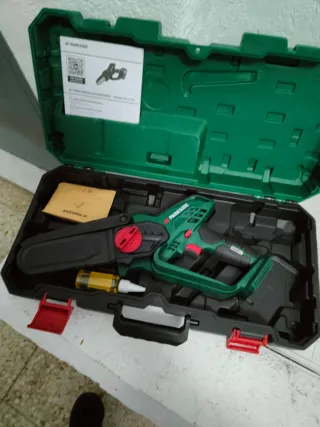 Motosierra Parkside 20V