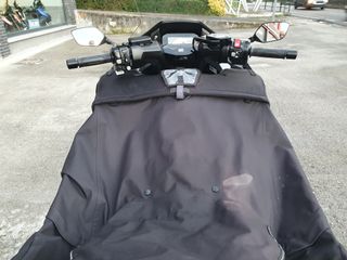 HONDA FORZA 750 24' con 9.000 km