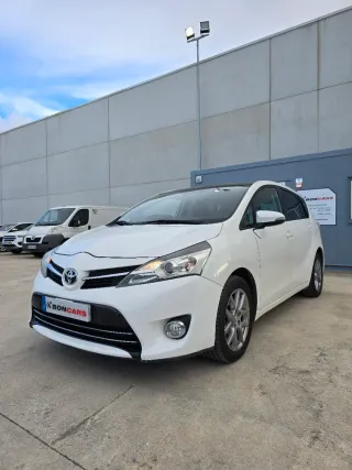 Toyota Verso 2015