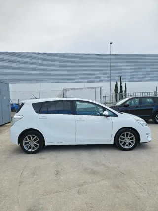 Toyota Verso 2015