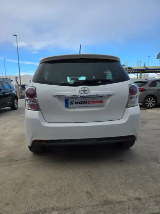 Toyota Verso 2015