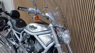 HARLEY DAVIDSON VRSC V-ROD 100TH