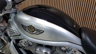 HARLEY DAVIDSON VRSC V-ROD 100TH