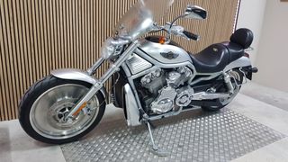 HARLEY DAVIDSON VRSC V-ROD 100TH