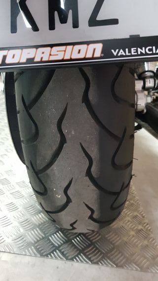 HARLEY DAVIDSON VRSC V-ROD 100TH