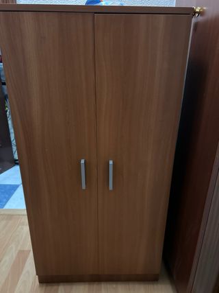 Armario/Zapatero de madera marrón