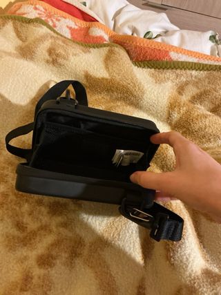 Bolso bandolera Zara negro