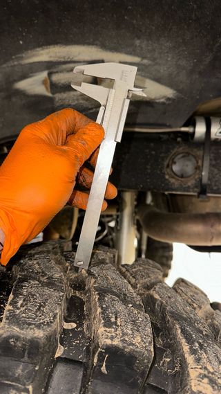 Maxxis Trepador 37x12.5 R17