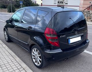 Mercedes-Benz Clase A 180D