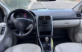 Mercedes-Benz Clase A 180D