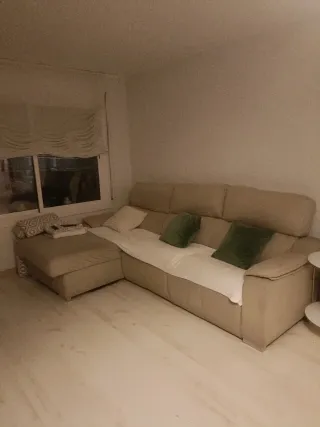 Sofá 2.90m con cheslong y motor