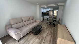 Piso en venta en Mercado en Alicante