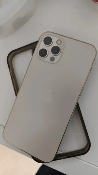 iPhone 12 Pro 128 GB Dorado