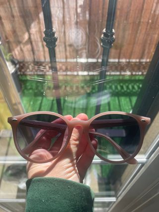 Gafas de sol Ray-Ban mujer moradas