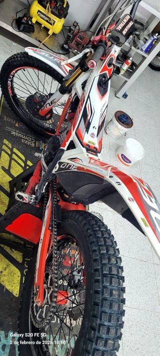 Moto Trial TRS 250 ONE RR