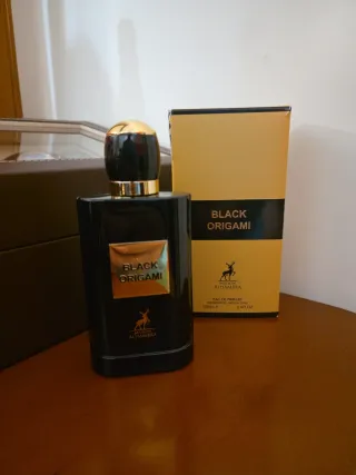 Maison Alhambra Black Origami Eau de Parfum