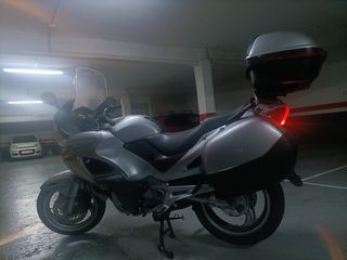 Honda Deauville Plata