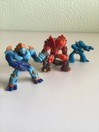 Lote 35 Gormiti Originales Clásicos, varias tribus