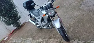 Honda CBF 250 Plata