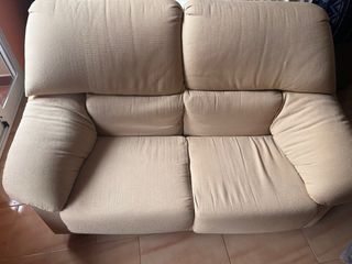 Sofá de 2 plazas beige