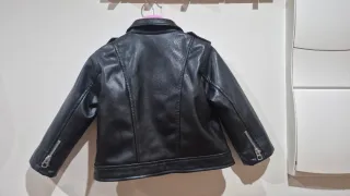 Cazadora niña Zara polipiel 12-18 meses