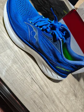 Zapatillas Saucony Ride 18 Talla 42.5 Nuevas