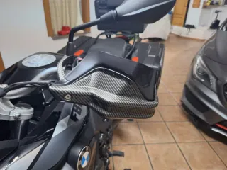 BMW F 800 GS Negra CON TODOS LOS EXTRAS AKAPROVIC