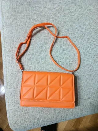 Lote de 6 bolsos de mano.