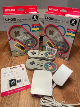 Raspberry Pi 3 B+ Kit 4 Mandos Retro