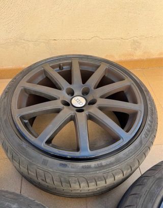 Llantas Audi con Neumáticos Goodyear