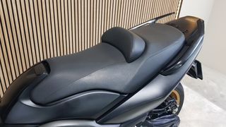 YAMAHA T-MAX 500 AKRAPOVIC