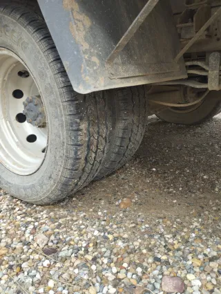 Nissan NT400 Cabstar 2007puerta elevable