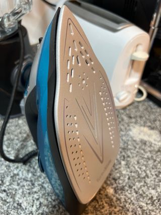 Plancha de Vapor Cecotec 2600W