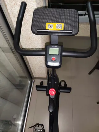 Bicicleta Estática Negra con volante 15 kg