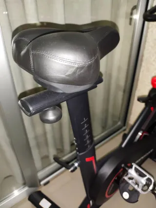 Bicicleta Estática Negra con volante 15 kg