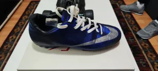 2 par Zapatillas Fútbol Campo Nike Tallas 41 y 42