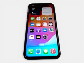 iPhone 11 128 gb original en color lila Purple
