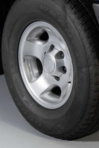 OFERTA PACK 4 TAPAS PARA LLANTAS ORIGINALES HDJ80