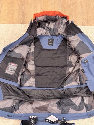 Traje 2117 Sweden Esqui/Snowboard Talla S Nuevo