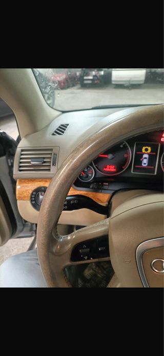 Vendo audi a4 en buen estadolo tiene todo cambiado